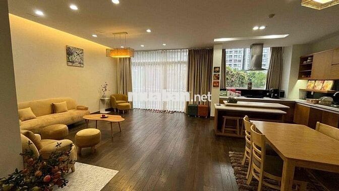 CHO THUÊ BIỆT THỰ NAM THÔNG Q7, 3PN 4WC FULL NT THANG MÁY 70TR/ THÁNG