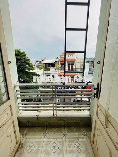PHÒNG FULL NỘI THẤT  QUẬN 12 - MÁY LẠNH - BAN CÔNG TỪ 2TR8