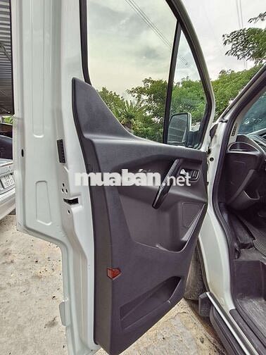 Ford Tourneo Titanium 2021 2.0 Số Tự Động