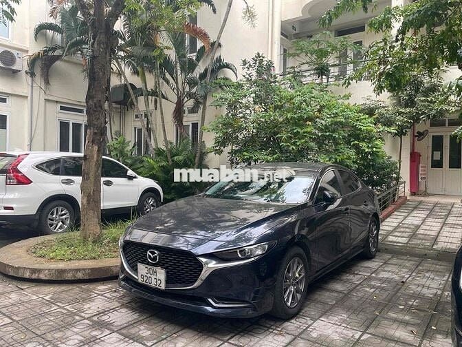 Mazda Mazda 3 Xanh đen 18.942 km