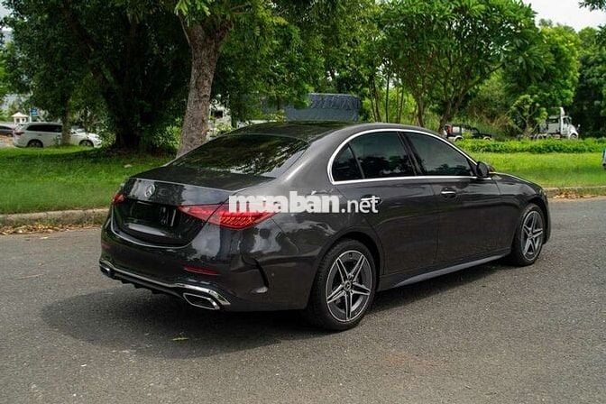 Mercedes C300 AMG V1 2023 Xám Titan cực đẹp