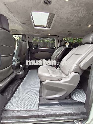 Ford Tourneo Titanium 2021 2.0 Số Tự Động