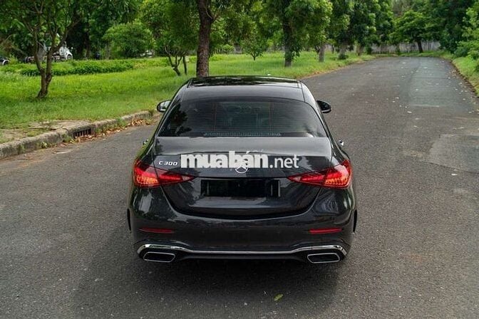 Mercedes C300 AMG V1 2023 Xám Titan cực đẹp