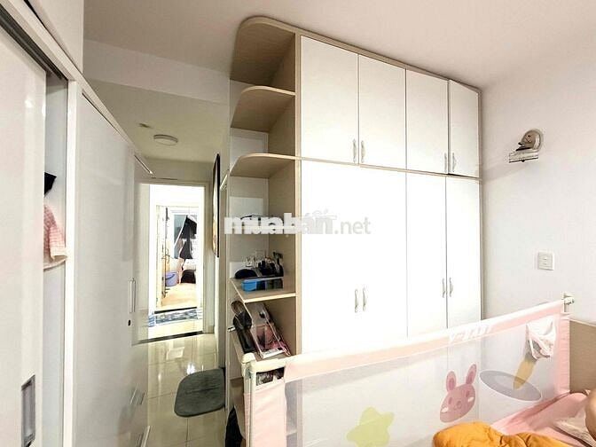 Chính chủ bán căn hộ 76m2 full nội thất