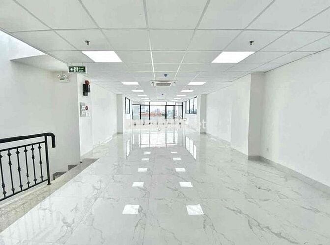 CHO THUÊ BUILDING GÓC 2 MẶT TIỀN MỚI HOÀN CÔNG TRUNG TÂM QUẬN 4