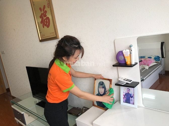 Tuyển 8 Công Nhân Dọn Dẹp Lương 11–18Tr