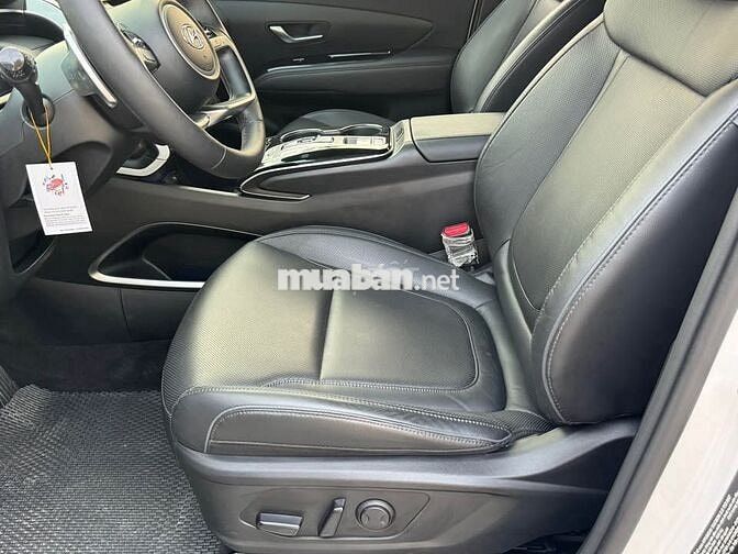 Hyundai Tucson 2023 Dầu Full Options Trắng