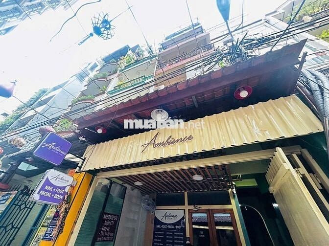 Tuyển 3 KTV Spa- Khu Bùi Viện Q1