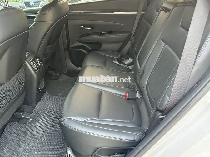 Hyundai Tucson 2023 Dầu Full Options Trắng