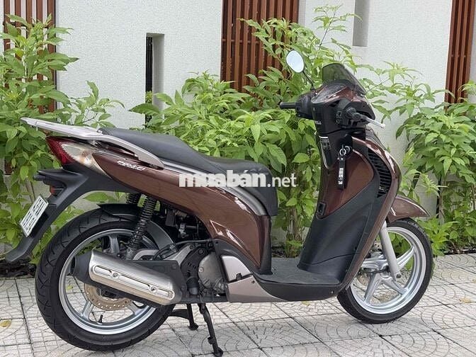 Honda SH 125 nhập ý 3 cục dk 2011 . có gl xe khác