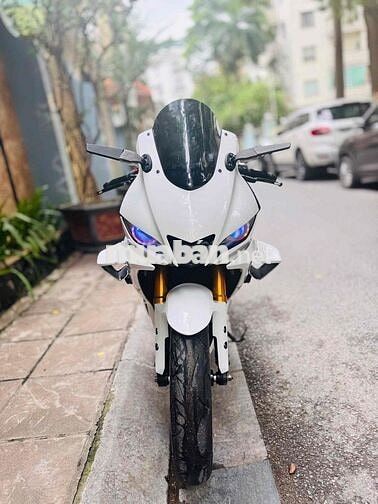 Yamaha R3 2023 abs lên full R1-đôi lốp to khủng