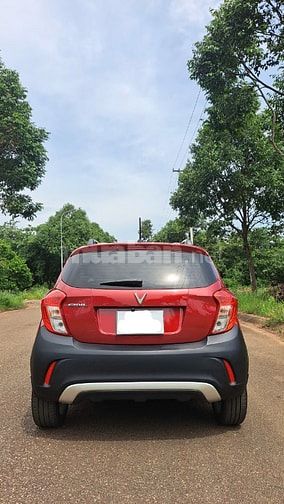 Bán xe VinFast Fadil 1.4, 2022 màu đỏ mới đi 33 ngàn km.