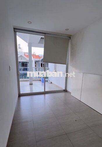 CHO THUÊ NHÀ NGUYÊN CĂN FULL KDC HIM LAM  KÊNH TẺ  – GIÁ TỐT 50 TRIỆU