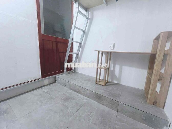 p𝗵𝗼̀𝗻𝗴 1tr8 Nguyễn Văn Thương - Bình Thạnh - Có máy  lạnh