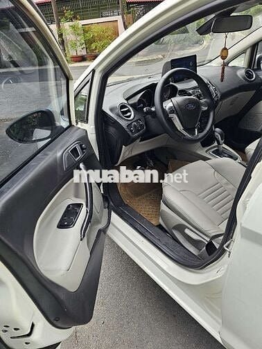 Ford Fiesta 2016 Số tự động Trắng