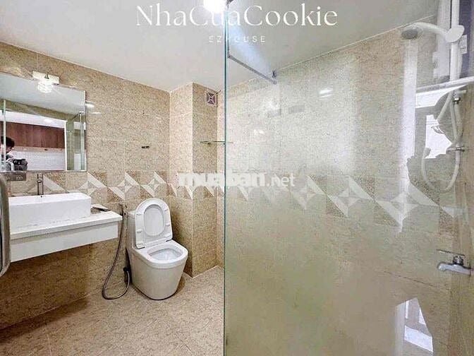 Phòng mới 100% NGAY đại học VĂN LANG