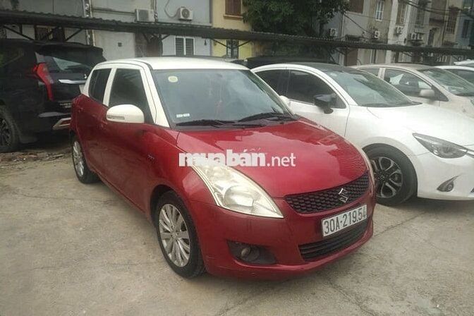 Suzuki Swift 2014 Đỏ-Trắng 10 vạn km