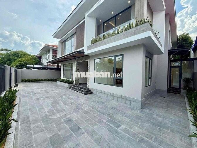 Cho thuê biệt thự đơn lập Mỹ Phú 1   📍Căn kế góc, đối diện công viên