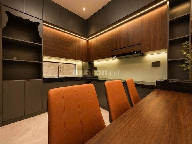 Chính chủ bán nhà đường 3/2 Q.10 - 5,2m x 13m - giá 14,3 tỷ