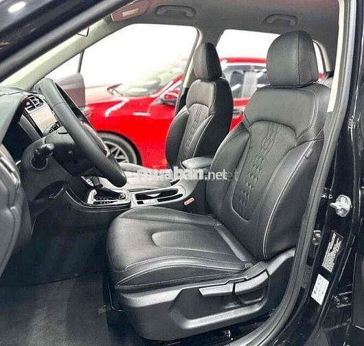 Hyundai Creta Cao cấp 2023 Đen 28.000 km