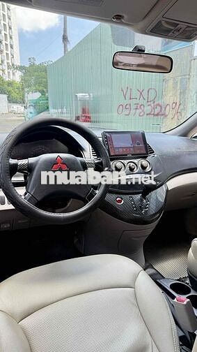 Mitsubishi Grandis 2005 Bạc 150000 km