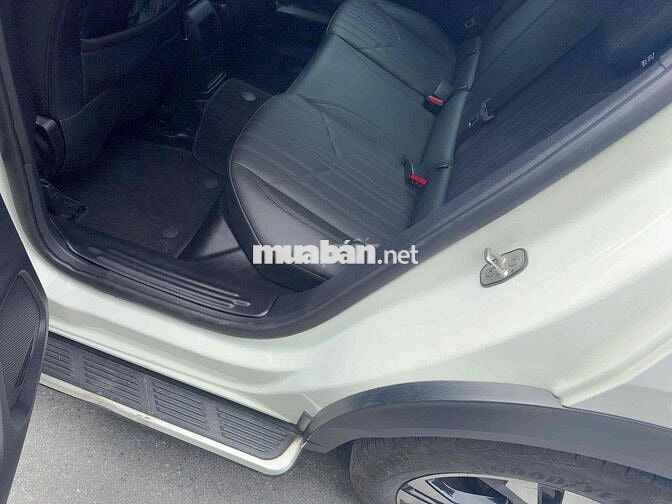 Peugeot 2008 GT line trắng 2021