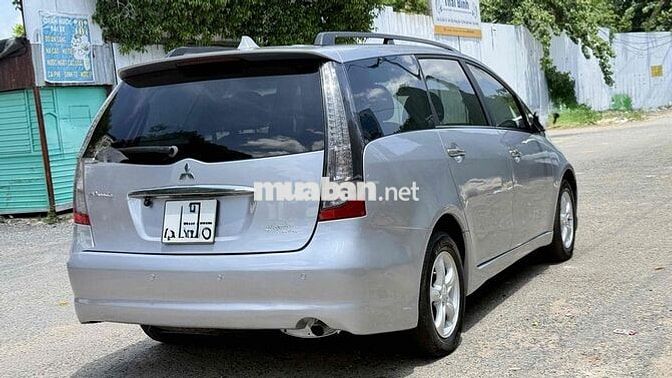 Mitsubishi Grandis 2005 Bạc 150000 km