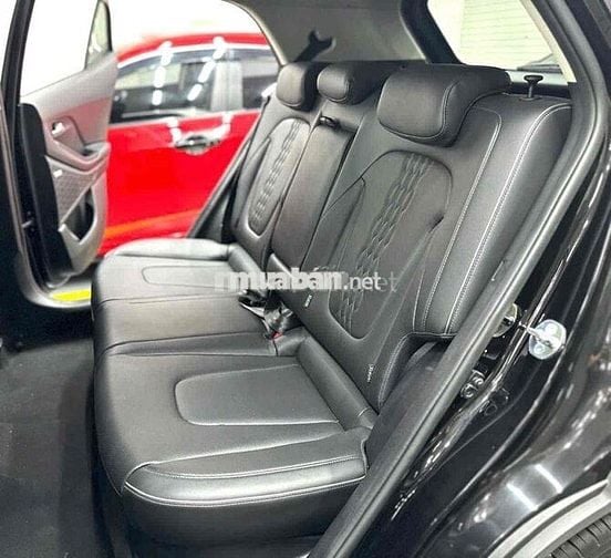 Hyundai Creta Cao cấp 2023 Đen 28.000 km