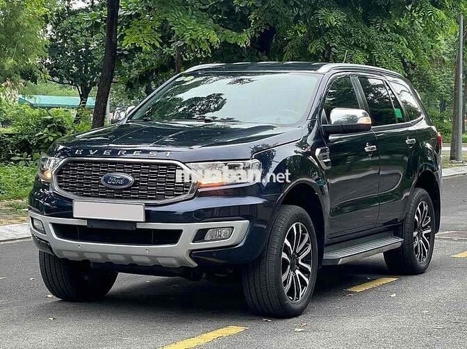 Ford Everest Titanium 2021 Đen 55.000km