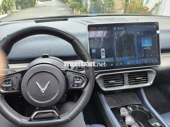 VinFast VF8 Plus 2023 Xám 54000 km
