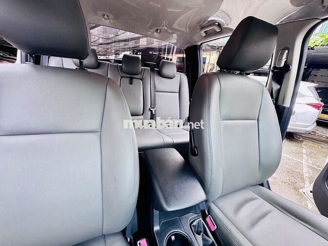 Ford Ranger trang 2019 XLT2.2 AT