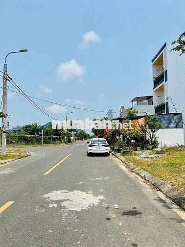 Bán đất mặt tiền đường 7.5m Bá Tùng- Ngũ Hành Sơn sẵn sổ chính chủ