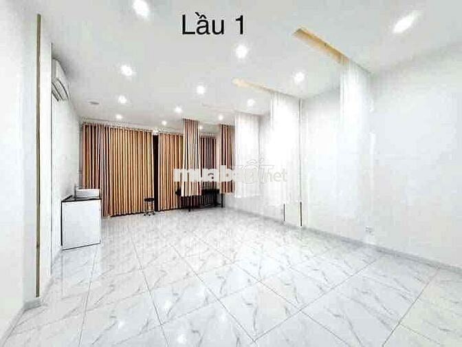 CHỦ GỬI CHO THUÊ NHÀ TRỆT 4 LẦU MẶT TIỀN ĐƯỜNG TRẦN VĂN HOÀI -
