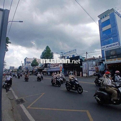 🌽🌽Nhà mặt tiền Mậu Thân giá 14tr/tháng  ( Thuận tiện kinh doanh nhiều