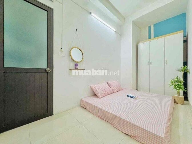 CHO THUÊ 2N1K 35m2 CÓ BAN CÔNG  KHU VỰC XUÂN ĐỈNH