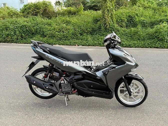 AB 2020 biển 43 xe dọn full option máy móc rin ngo