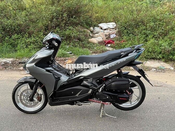 AB 2020 biển 43 xe dọn full option máy móc rin ngo