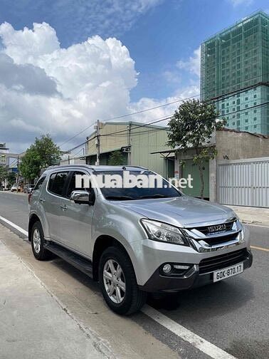 Isuzu Mu-X 3.0 AT 2016 Bạc