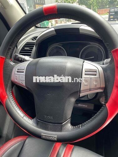 Isuzu Mu-X 3.0 AT 2016 Bạc