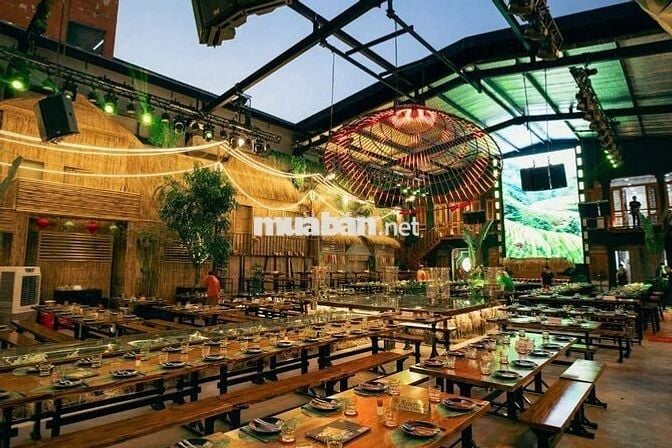 VIP, Mặt Bằng 620m2 suốt MT Trần Hưng Đạo gần Pullman