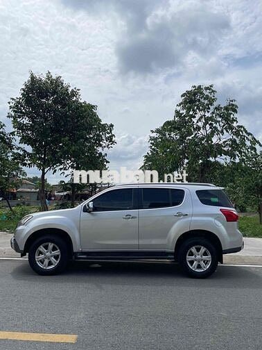Isuzu Mu-X 3.0 AT 2016 Bạc