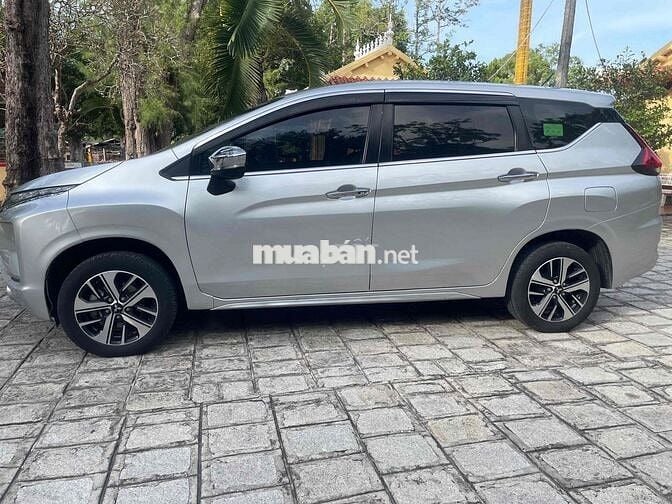 Mitsubishi Xpander Bạc 7 chỗ