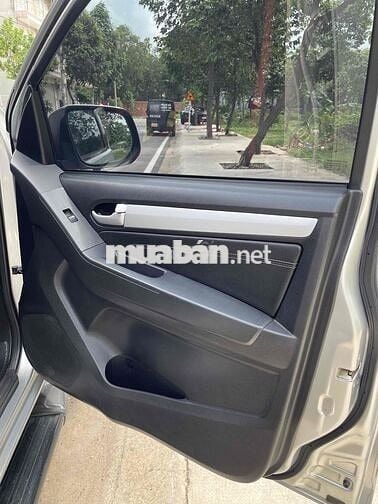 Isuzu Mu-X 3.0 AT 2016 Bạc