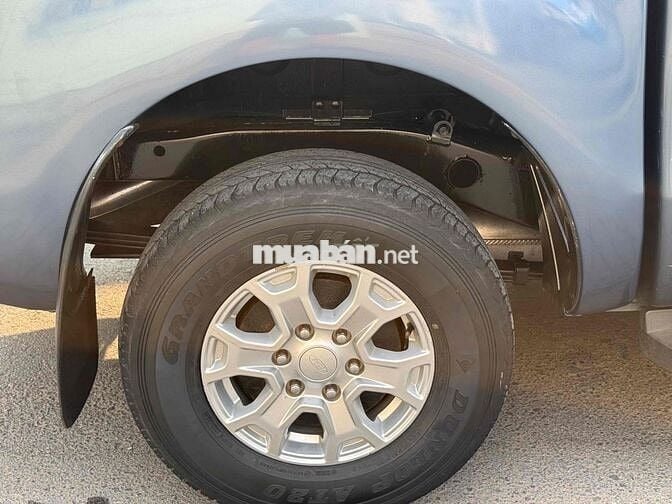 Ford Ranger XLS 2017 Số sàn Xám xanh