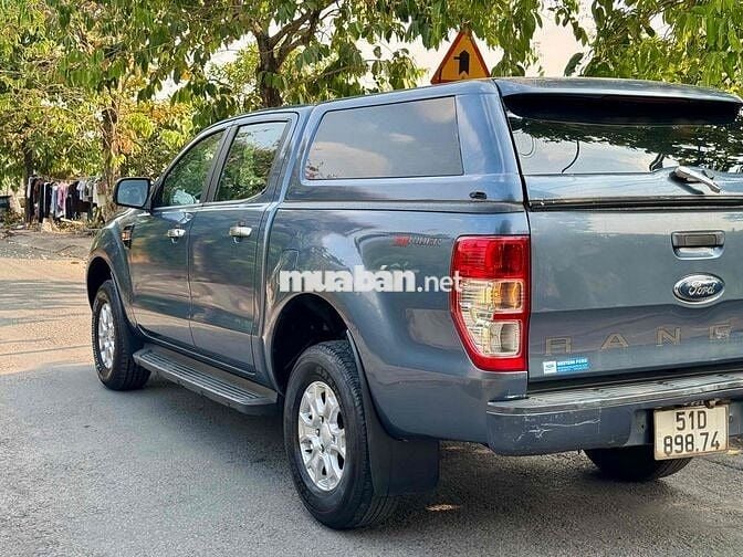 Ford Ranger XLS 2017 Số sàn Xám xanh