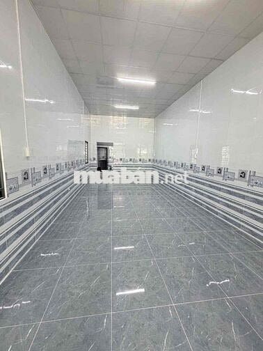 Nhà mới 100% trống suốt hẻm đường Mậu Thân