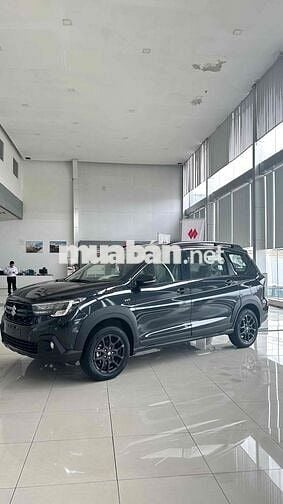 Suzuki XL7 7 chỗ màu Đen
