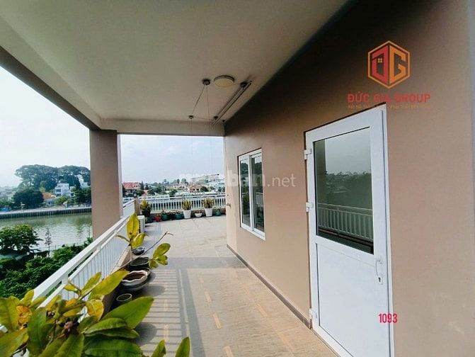 8.68 tỷ - BÁN GẤP NHÀ1 trệt 2 lầu mặt tiền đường Nguyễn Thành Phương