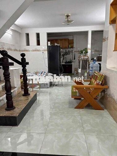 cho thuê nhà 331/ phan huy ích p14(5x15) 2 lầu , nở hậu 8m 4pn , 3wc