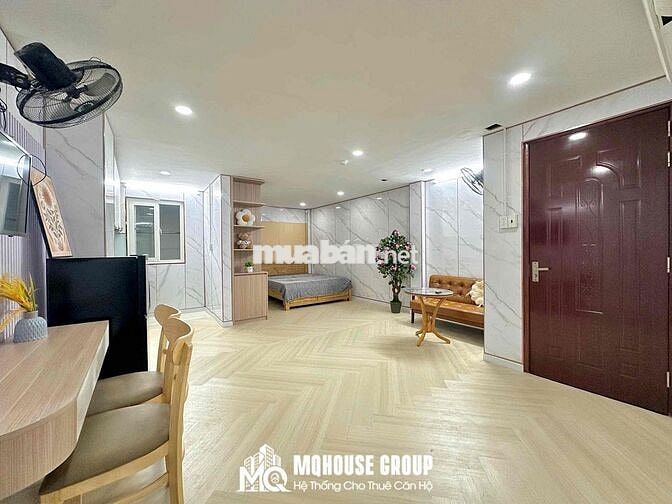 PHÒNG MỚI XÂY THANG MÁY BAN CÔNG STUDIO FULL NT RỘNG 50M2 KẾ AEON HUIT